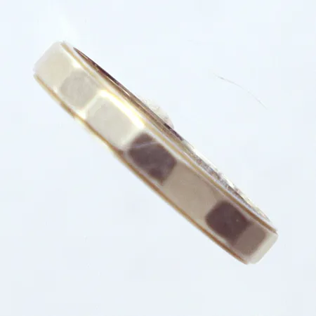Ring vitguld, gravyr,  Ø17½, 18k Vikt: 2,9 g