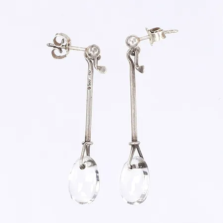 Ett par örhängen, Torun Bülow-Hübe, Georg Jensen, "Dew Drop", stämplade GJ, höjd 5cm, silver 925/1000 Vikt: 3,5 g
