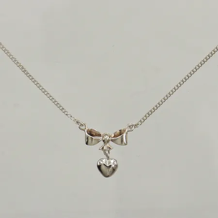Collier Pansar, hjärta med rosett, längd 37cm, bredd1,1-5,5mm, silver 925/1000 Vikt: 2,2 g