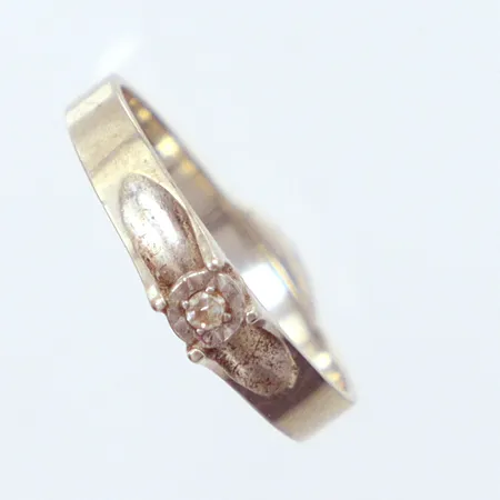 Ring vitguld, Ø16, diamant 1x ca. 0,002ct, Guldfynd, 18K Vikt: 1,7 g