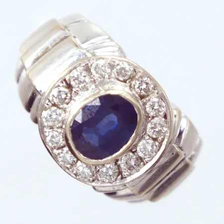 Diamantring vitguld med diamanter 14x0,05ct och safir, Ø19¼,18k,  år 1998 Vikt: 19,3 g