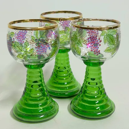 3 Glas, remmare, för starkvin, sliten guldkant, 13cm Ø67mm Vikt: 0 g