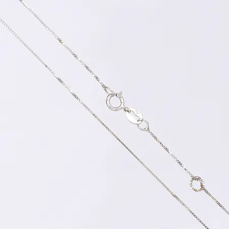 Halskedja, Venezia, längd 45cm, bredd 1mm, vitguld 18K, vikt 1 g Vikt: 1 g