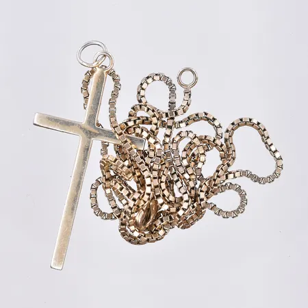 Diverse förgyllt silver, 830/1000. Vikt: 7,9 g