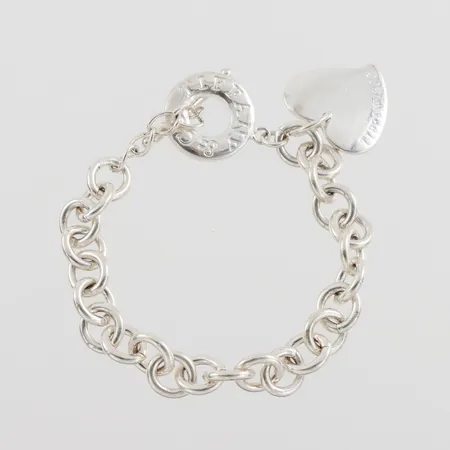 Armband Tiffany & Co, längd ca 21 cm, bredd 2.2-19.9 mm, silver. Vikt: 34 g