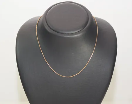 1 venezia halsb 18k 4,4 gr L 42,5 cm Vikt: 4,4 g
