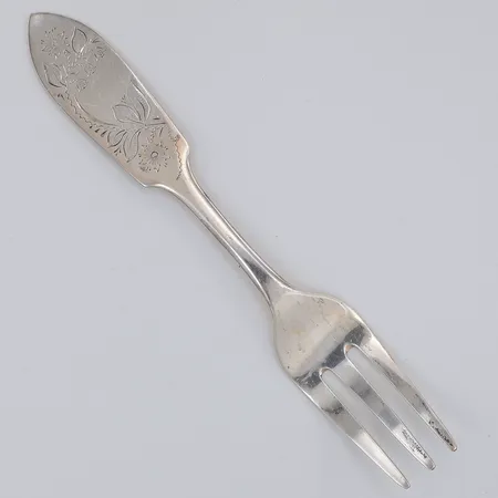 Serveringsgaffel, modell Tornedal, 19cm, Kemppainen år 1968, 813/1000 silver Vikt: 46,2 g