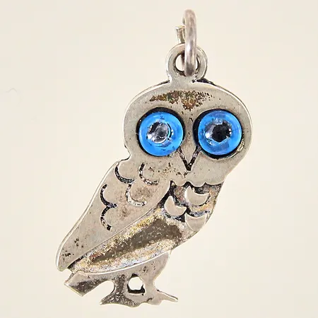 Hänge med dekor av uggla, plastdetaljer, 26x12mm, silver 925/1000 Vikt: 2,1 g