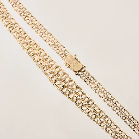Collier doserad dubbelradig Bismarck, längd 44cm, bredd 6-11mm, mindre ojämnheter, 18K  Vikt: 21 g