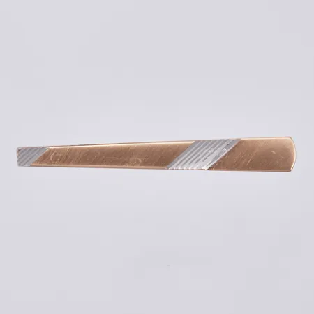 Slipsklämma längd ca 52mm, bredd ca 4-7mm, 835/1000 silver Vikt: 5,1 g