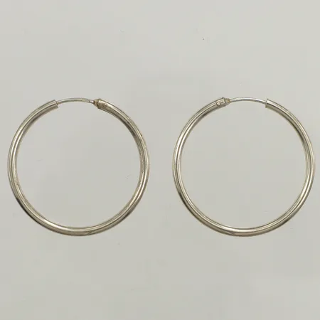 Ett par örhängen, creoler, Ø31mm, silver 830/1000 Vikt: 4,3 g