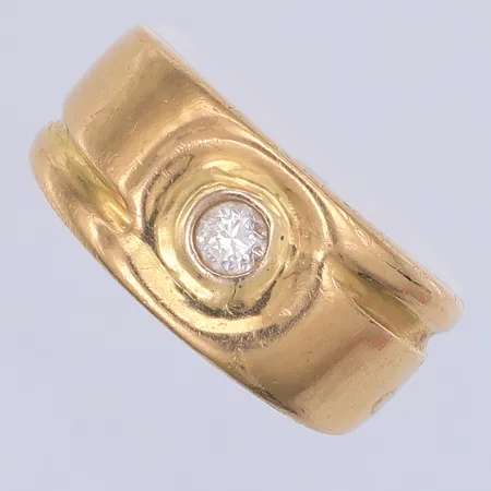 Ring, vit sten, stl 16, 18K Vikt: 5,6 g