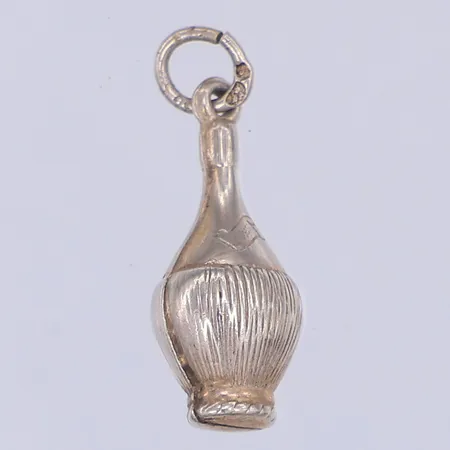 Hänge, flaska, 22mm, 830/1000 silver Vikt: 0,9 g