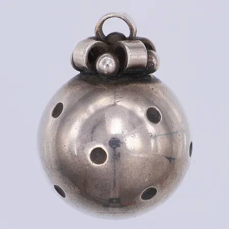 Hänge, Georg Jensen, nr 19, 25mm, saknar hängögla, silver Vikt: 11,7 g