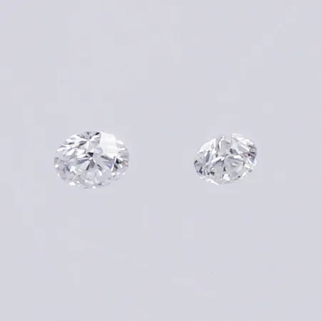 Lösa diamanter ca 2x0,04ct W/VS