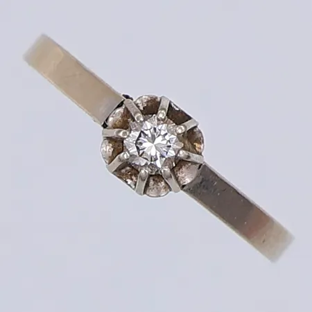 Ring, diamant ca 0,12ct enligt gravyr, stl 16, Guldfynd år 1981, 18K Vikt: 1,8 g