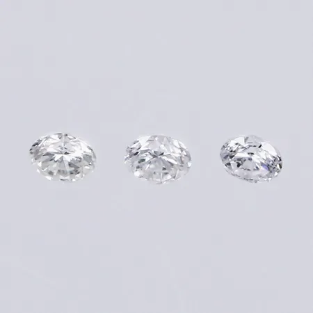 Lösa diamanter ca 3x0,06ct W (H)/Si-P  Vikt: 0 g