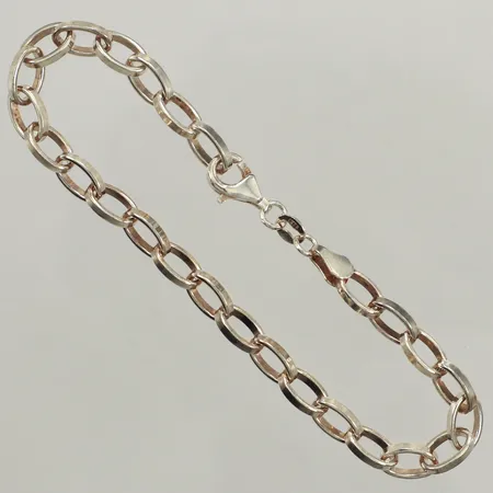 Armband, längd 19cm, bredd 5,4mm, GHA, 925/1000 silver Vikt: 8 g