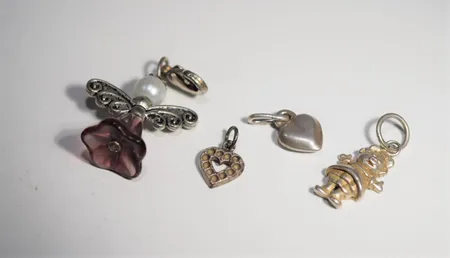 Silverhängen  4 st,  830/1000 Vikt: 5,2 g