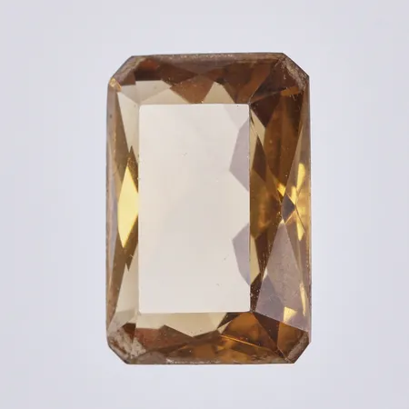 Lös rökkvartz, 1 x ca 17,24ct, längd: ca 2cm, bredd: ca 14mm Vikt: 0 g