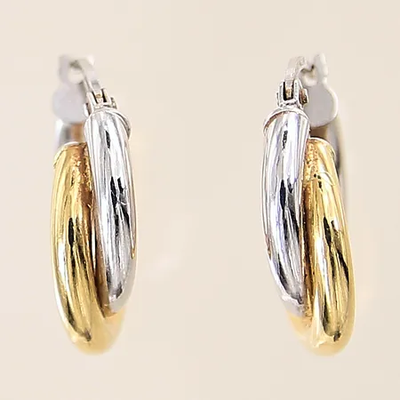 Ett par örhängen, Ø15mm, delvis vitguld, 18K Vikt: 1,9 g