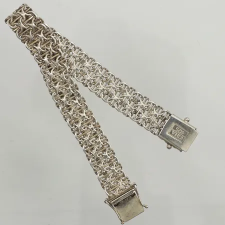Armband X-länk med stav, längd 19cm, bredd 11,3mm, GHA, 925/1000 silver Vikt: 17,7 g