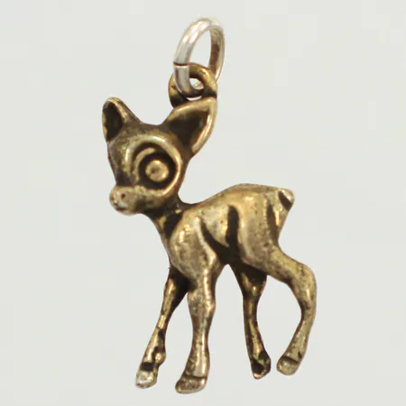 Hänge rådjur, längd 22,5mm inklusive ögla, bredd 12mm, 830/1000 silver  Vikt: 2,1 g