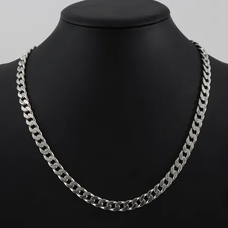 Collier Pansar, längd ca 54 cm, bredd 7.9 mm, ögla vid lås saknas, silver 925/1000. Vikt: 60 g