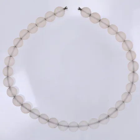 Collier med matt rund bergkristall Ø12mm, 41cm, silverdobbar, passar till Ole Lynggaardlås Vikt: 0 g