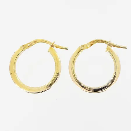 Ett par örhängen, creoler, 18mm, 18K Vikt: 0,9 g
