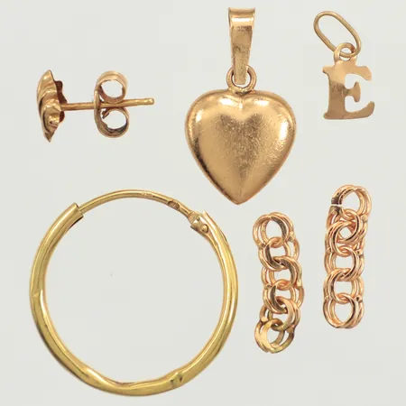 Diverse guld, defekt, repigt, 18K Vikt: 2,6 g