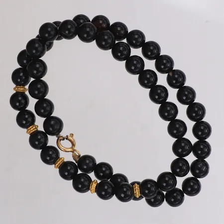 Collier med svarta stenar, Ø8,1mm, längd 42cm, detaljer och lås 18K Vikt: 1,5 g