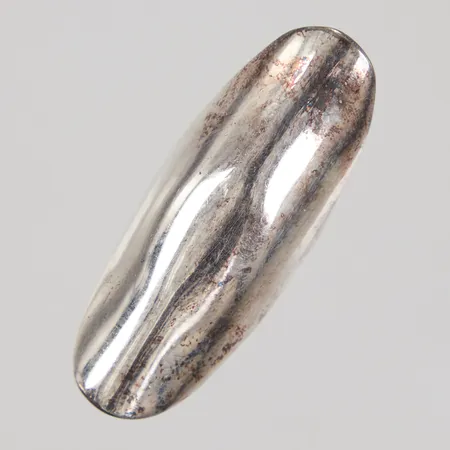 Ring, stl ca 18, avlång modell mått ca 19x49,7mm, bruksslitage, GHA Silver 925/1000  Vikt: 10,6 g