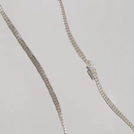 Collier halvstelt, 40cm, bredd 6mm, ojämn länk/bruksslitage, Silver 925/1000 Vikt: 23,6 g