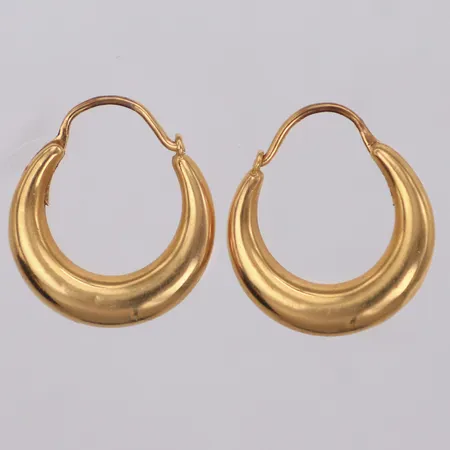 Ett par creoler, längd 20mm, Gustav Dahlgren & co, år 1962, 18K Vikt: 2 g