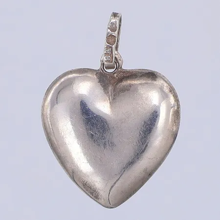 Hänge, hjärta, 20mm, Peterson år 1948, 830/1000 silver Vikt: 0,8 g