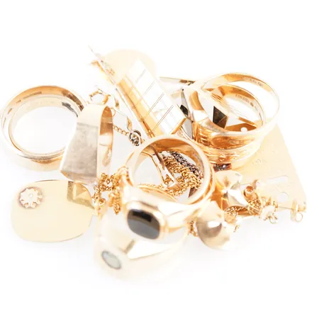 Diverse guld, 18k, bruttovikt 73,7gr Vikt: 73,7 g