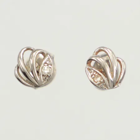 Ett par örhängen, diamanter 2xca0,01ct, Ø6,5mm, vitguld, 18K Vikt: 1 g