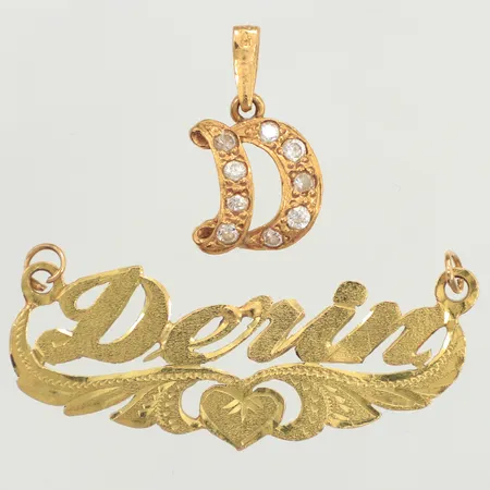 Namnhänge, längd 15mm, bredd 43mm, hänge D, defekt ögla, 18K  Vikt: 6,3 g