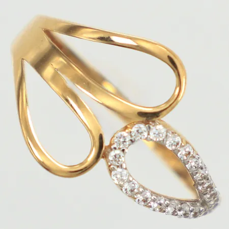 Ring vita stenar, stl 17½, bredd 13,3mm, bredd 1,6mm, 18K  Vikt: 1,7 g