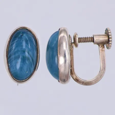 Ett par örhängen, bergslagssten, 12mm, skruvfattning, 835/1000 silver Vikt: 3,7 g