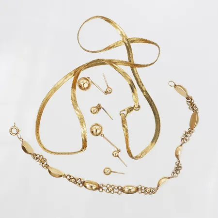 Diverse guld, defekt, 18K Vikt: 16,8 g