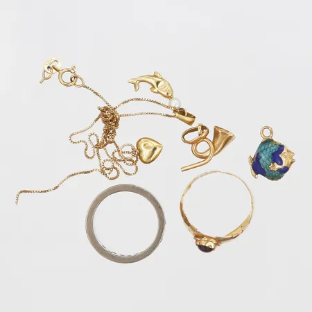 Diverse guld, emalj, sten, pärla, diamanter, skadat, defekt, 18K  Vikt: 11,9 g