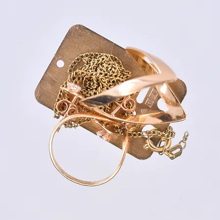 Diverse guld, 18K. Vikt: 10,1 g