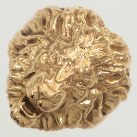 Ring Lejon, stl 19, bredd 7,6-25mm, 18K  Vikt: 18,5 g