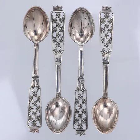 4 Kaffeskedar modell Prinsess, 12cm, Ceson år 1970-72, 830/1000 silver Vikt: 52,8 g