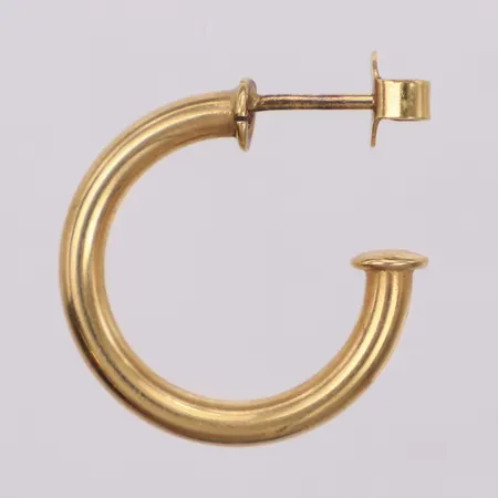 Ett Udda örhänge, längd 19,4mm, bredd 2,8mm, 18K Vikt: 1,7 g