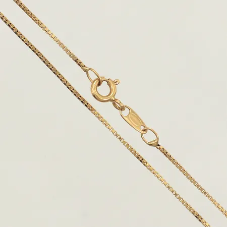 Kedja Venezia, längd 52cm, bredd 0,9mm, 18K  Vikt: 3,1 g