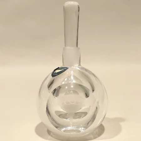 Parfymflaska med prop, etsad dekor, höjd 11cm, Ø6cm, Orrefor, H3404.3