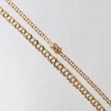 Collier doserad Bismarck, ca 45cm, bredd 4,5-8mm, buckligt och trögt lås. 18K  Vikt: 22,1 g